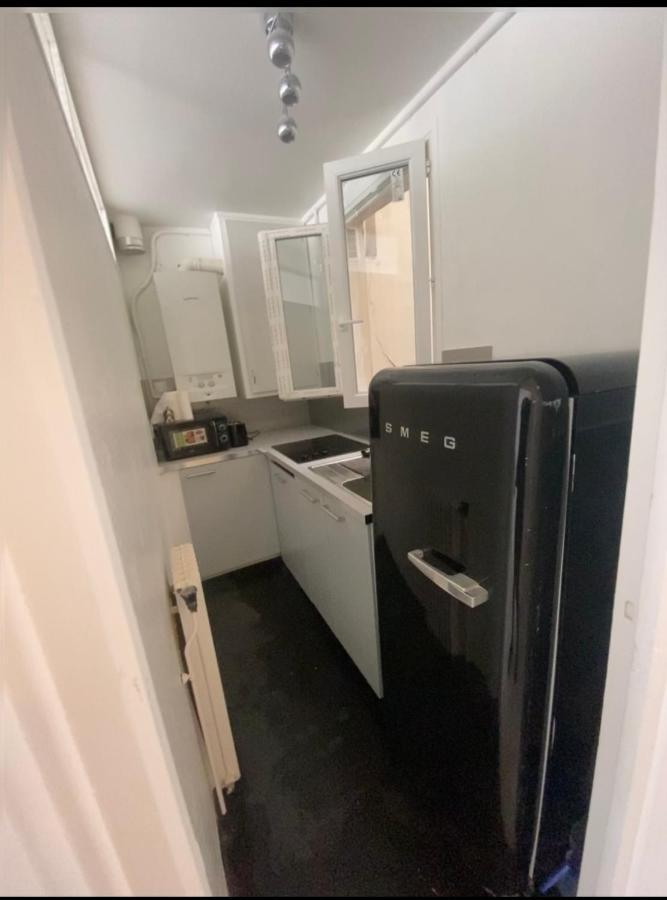 Appartement Situe Dans Le 9Eme Arrondissement, A Deux Pas Du Sacre-Coeur パリ エクステリア 写真