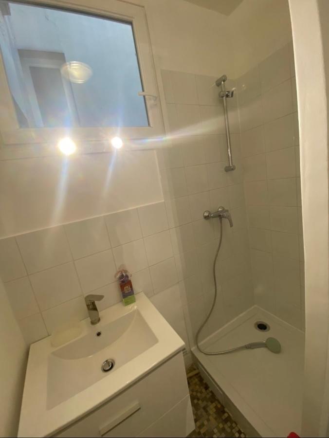 Appartement Situe Dans Le 9Eme Arrondissement, A Deux Pas Du Sacre-Coeur パリ エクステリア 写真