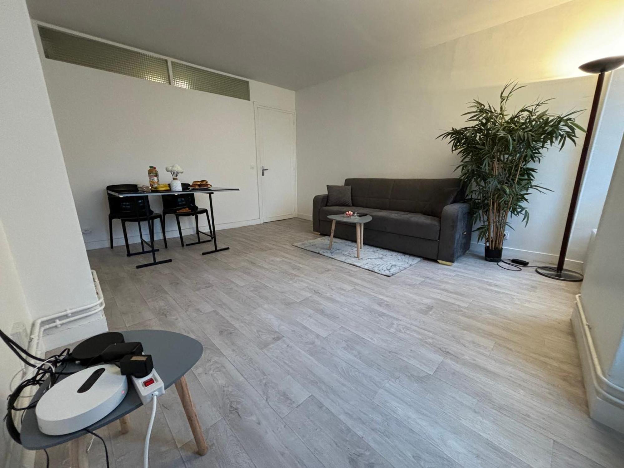 Appartement Situe Dans Le 9Eme Arrondissement, A Deux Pas Du Sacre-Coeur パリ エクステリア 写真