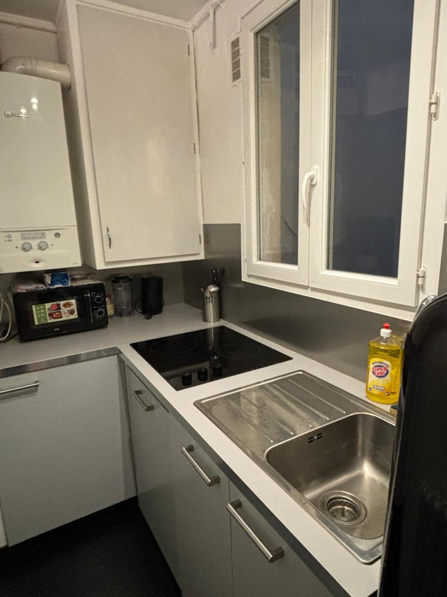 Appartement Situe Dans Le 9Eme Arrondissement, A Deux Pas Du Sacre-Coeur パリ エクステリア 写真