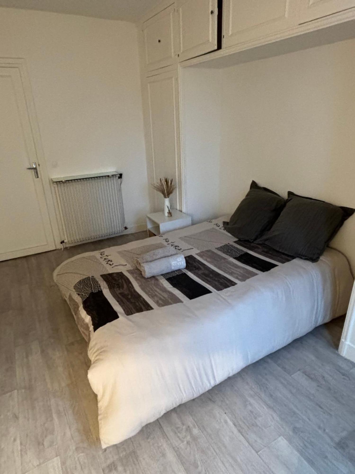 Appartement Situe Dans Le 9Eme Arrondissement, A Deux Pas Du Sacre-Coeur パリ エクステリア 写真